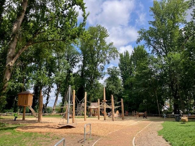 Waldspielplatz am Borsigdamm